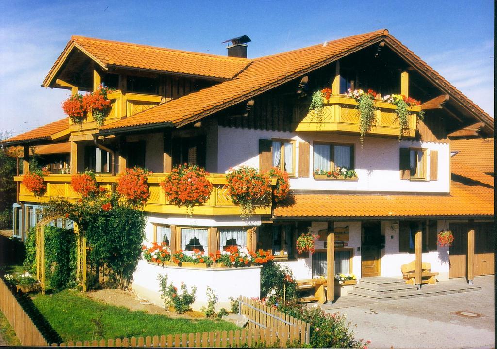 Gaestehaus Kerpf Inclusive Koenigscard Nesselwang Bagian luar foto